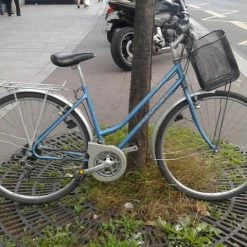 Vlo De Ville En Tat De Marche