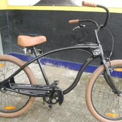 Vlo Amricain Cruiser Unique A Paris