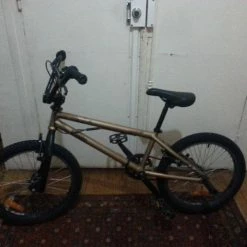 Bmx B'twin Modle Wipe