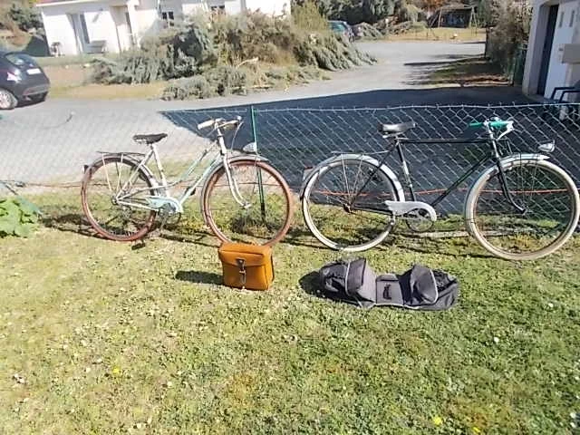 2 Vlos De 1930 Femme Et Homme Bon Tat 3 2 Vlos De 1930 Femme Et Homme Bon Tat